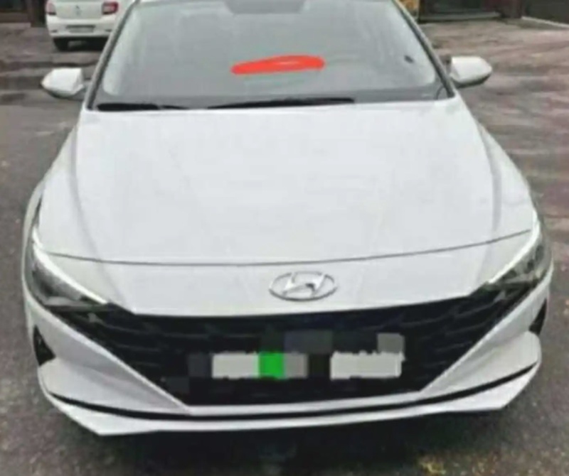 Лобовое стекло от Hyundai Elantra 2022